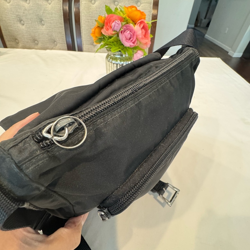 Authentic Prada Black Crossbody bag with authenticity card - Picture 12 of 16